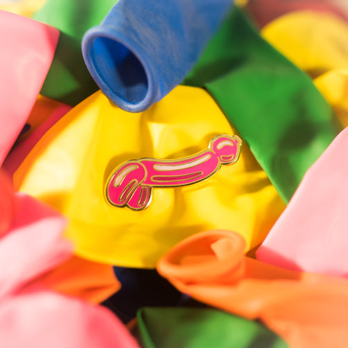 Ballooner pin - GAYPIN'