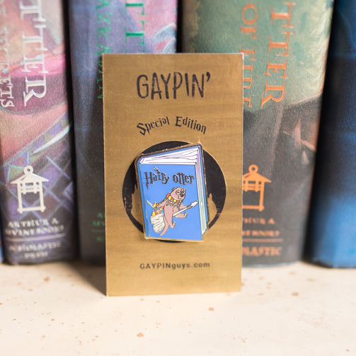 Hairy Otter pin - GAYPIN'
